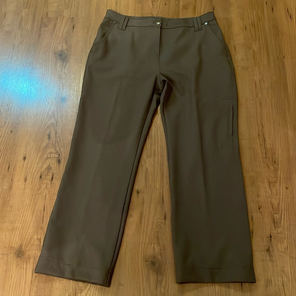 Woolrich brown trouser pant.